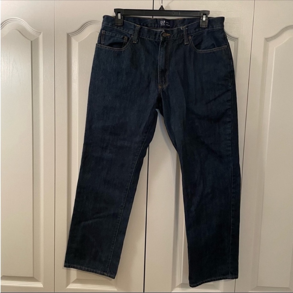 GAP straight leg jeans NWOT